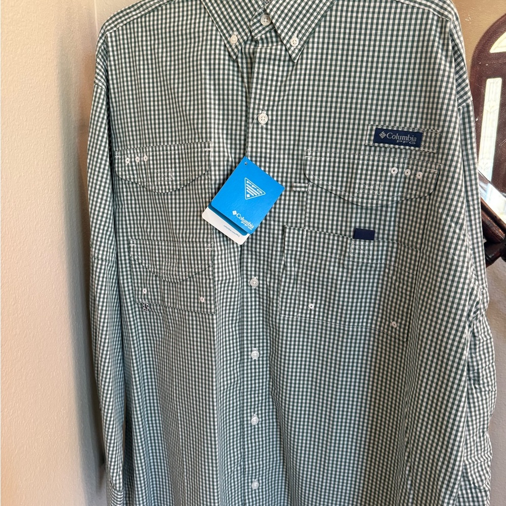 Columbia Men's Green Checkered Shirt—NWT
